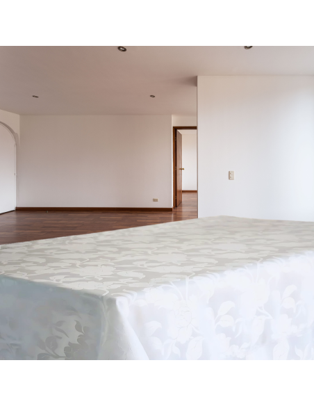Nappe de buffet damassée blanche à motifs 150 x 400 cm REF : 121540