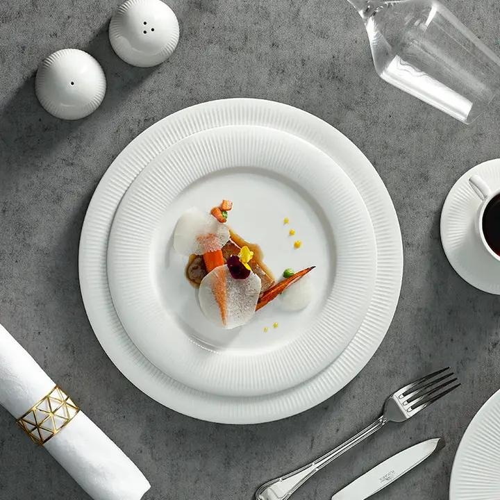 Pourquoi la porcelaine reste incontournable dans la restauration ?